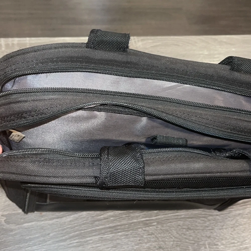 Large laptop bag - Targus -